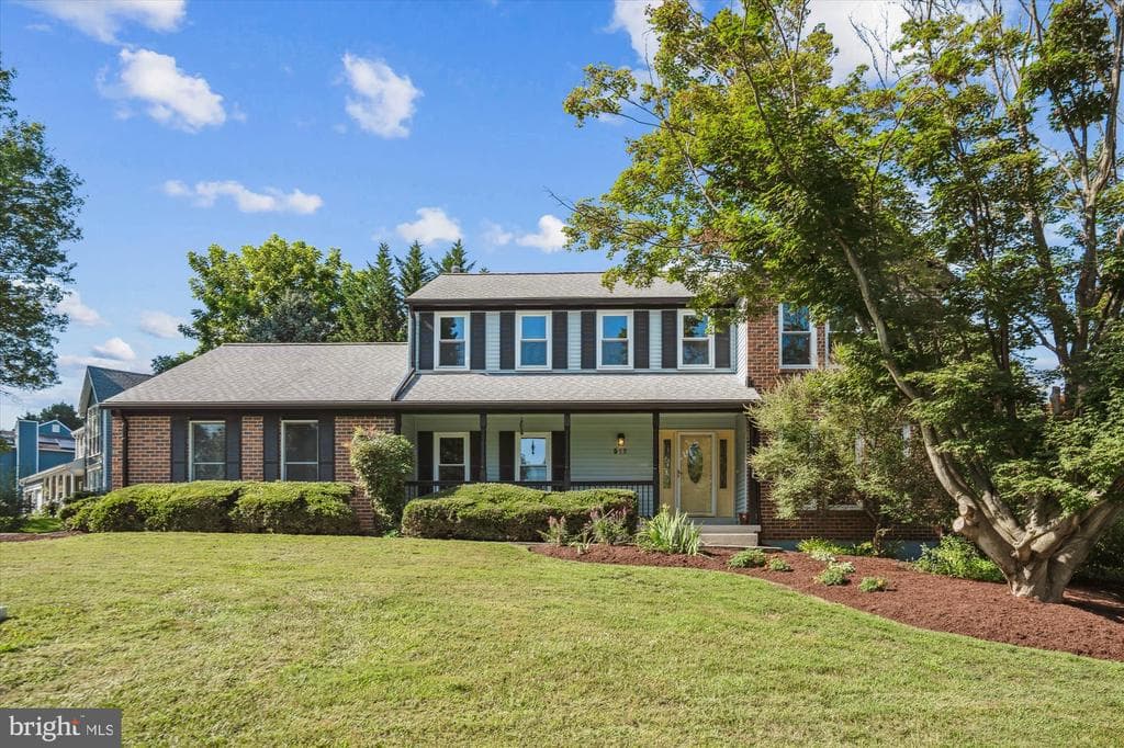 513 Jaystone Place photo 1