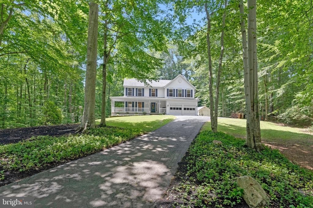 6265 Happy Creek Road photo 1