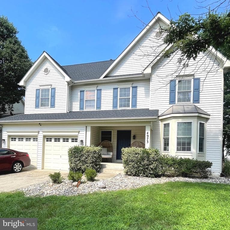 4973 Derryfield Court photo 1