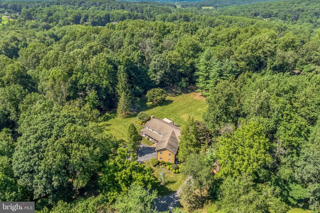 49 Denton Drive photo 1