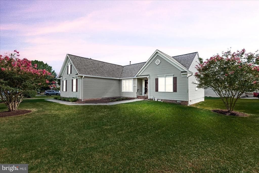 10415 Kings Cove Court photo 1