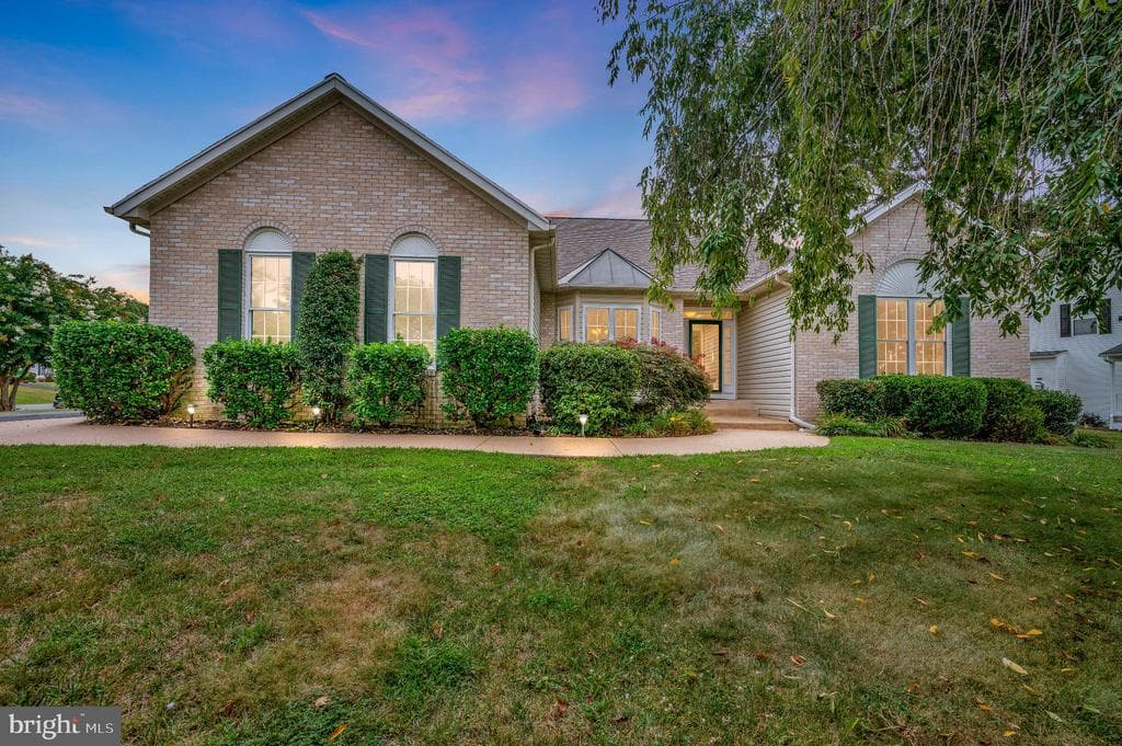 3812 Winding Hollow Drive photo 1
