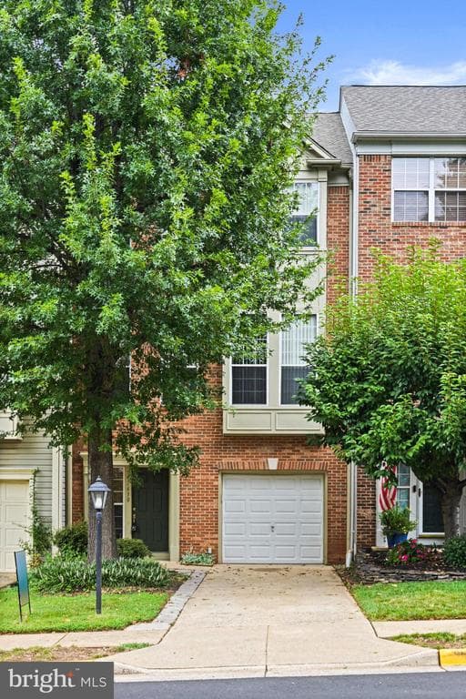 47630 Sandbank Square photo 1
