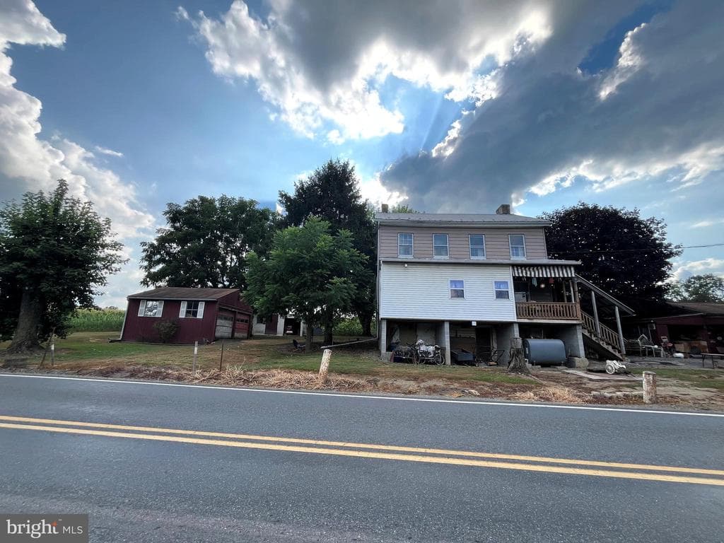 1703 Industrial Park Road photo 1