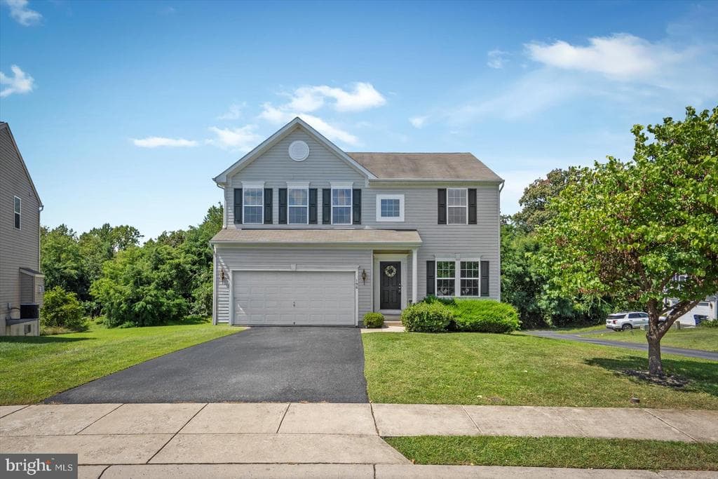 196 Brittany Drive photo 1