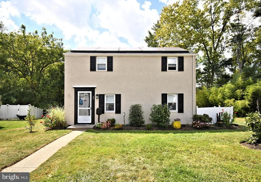 231 Montgomery Avenue photo 1