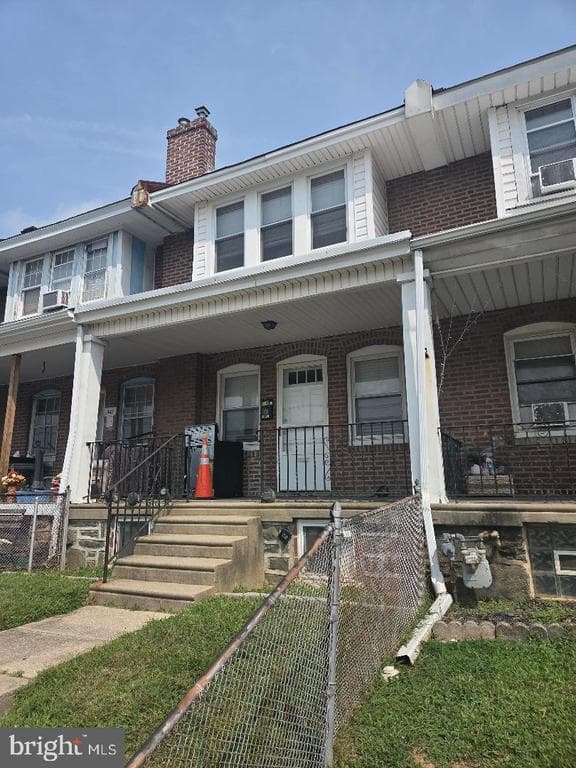 1447 Lawrence Road photo 1