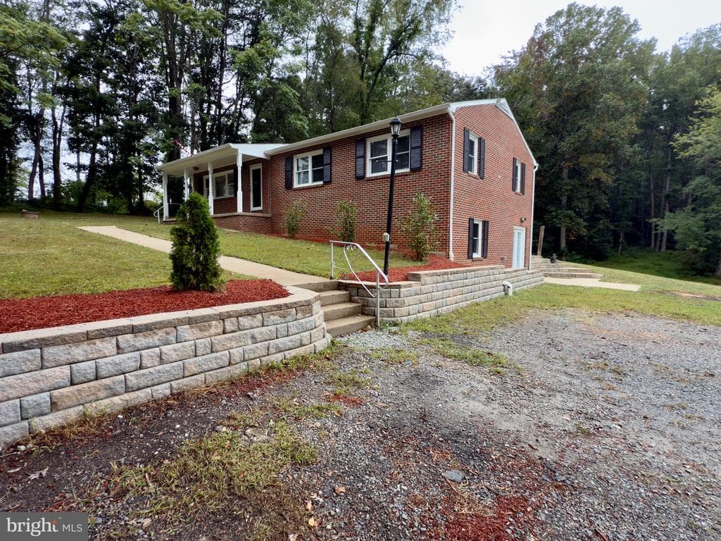 2664 Warrenton Road photo 1