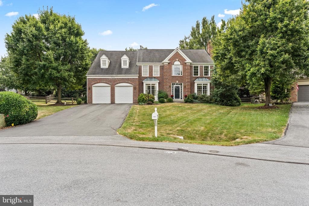 13001 Sturbridge Court photo 1