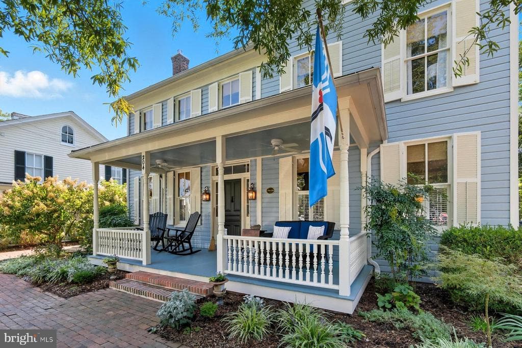 204 Mulberry Street photo 1