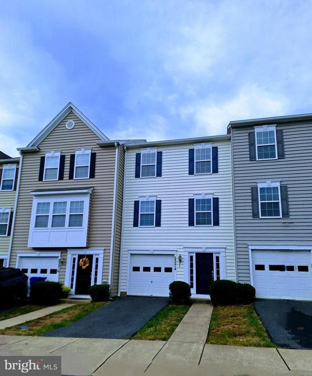 23214 Westwood Court photo 1