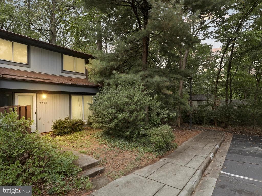 2266 White Cornus Lane photo 1