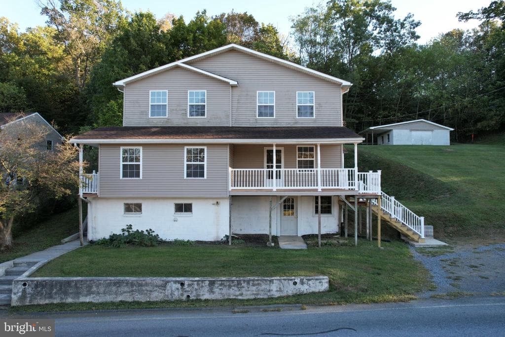 2255 Quarry Road photo 1