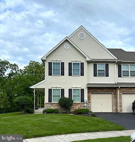 4208 Waterford Way photo 1