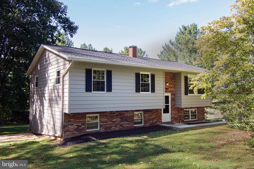 1526 Manchester Road photo 1