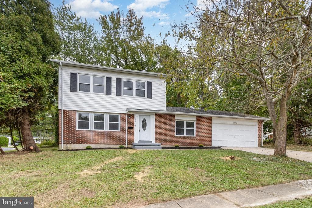 2313 Hanson Road photo 1