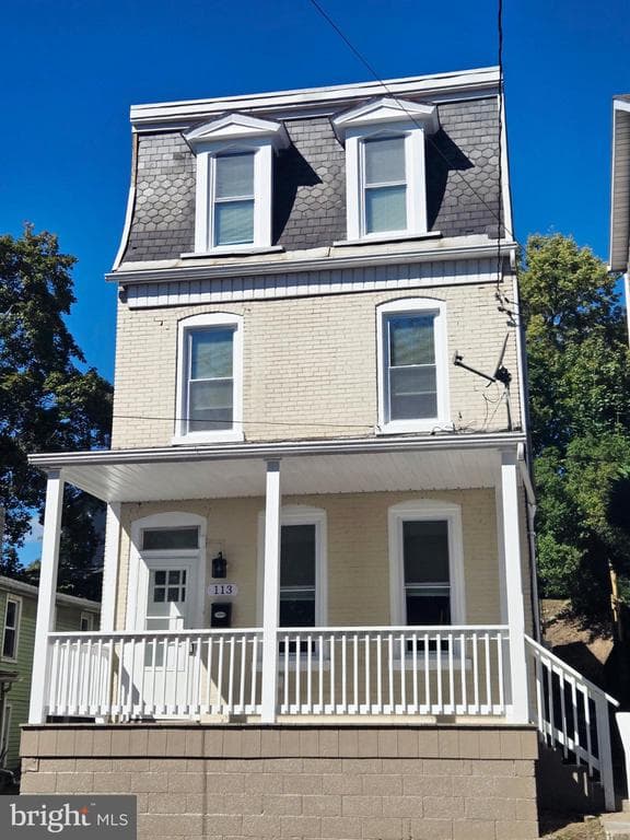 113 Lincoln Street photo 1