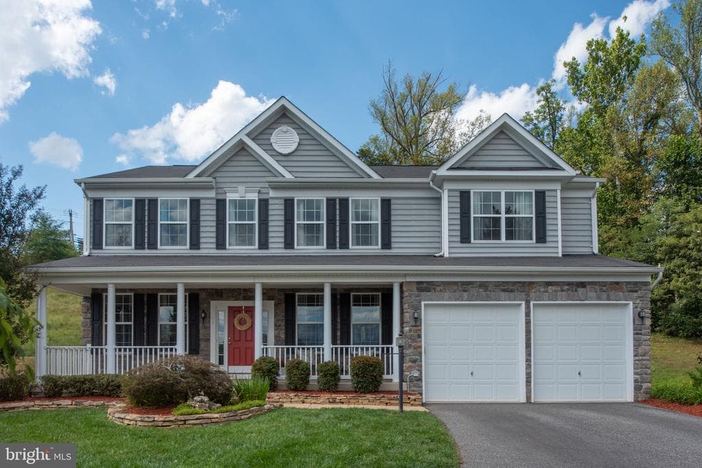 45 Woodford Drive photo 1
