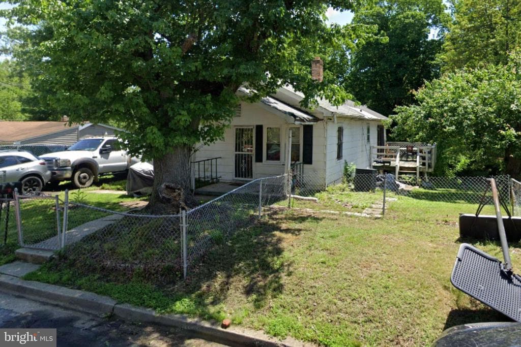 1204 Nova Avenue photo 1