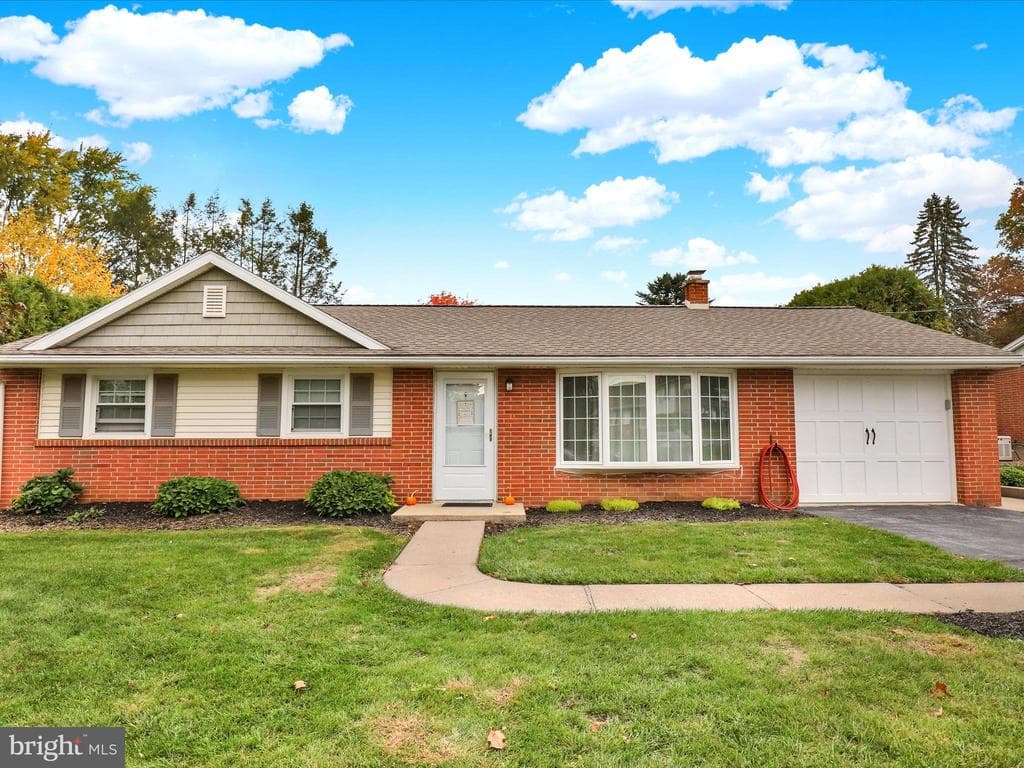 15 Clearview Dr photo 1