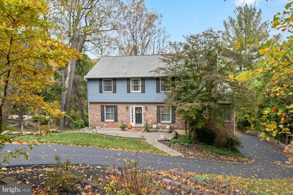 188 Arden Road photo 1