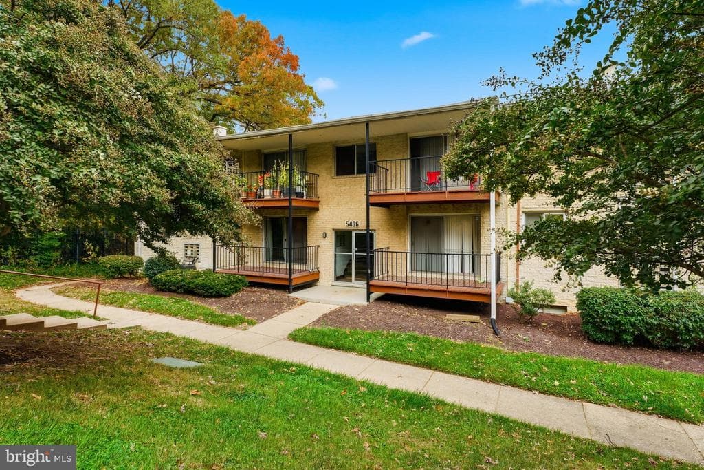 5406 85th Avenue #101 photo 1