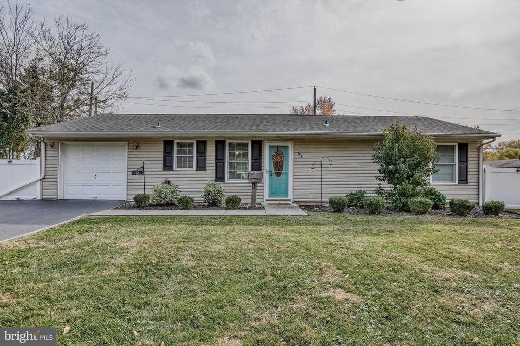 62 Indian Creek Drive photo 1