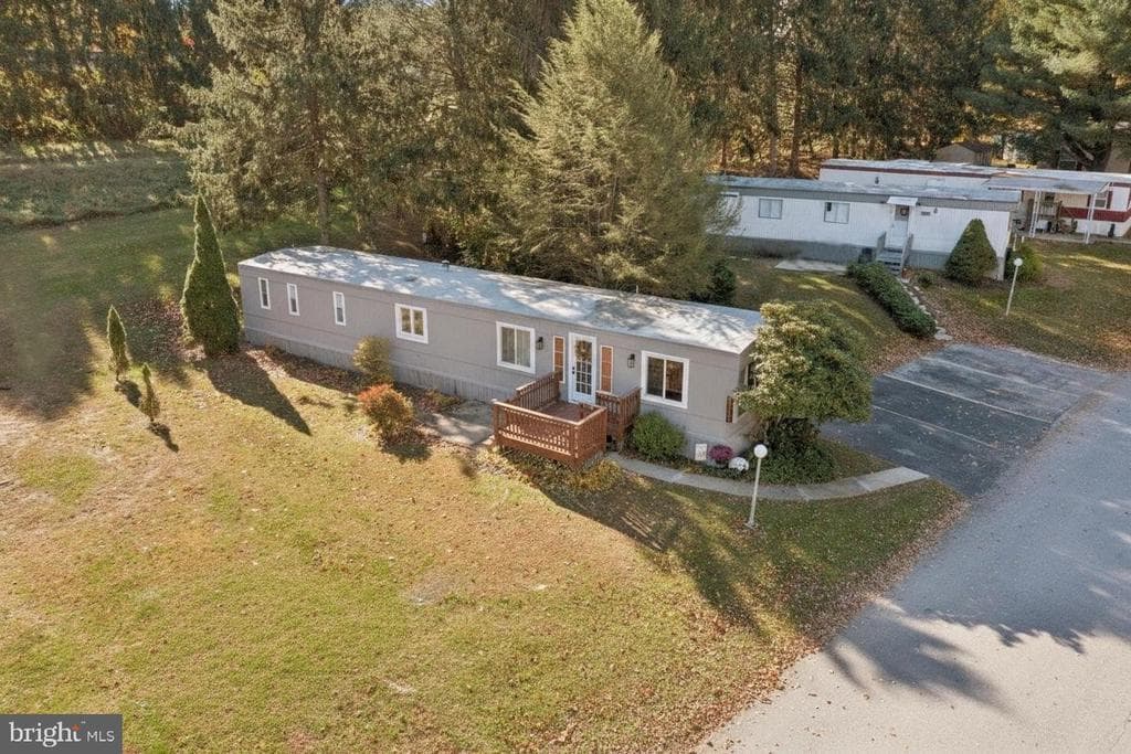 1530 Rome Road photo 1