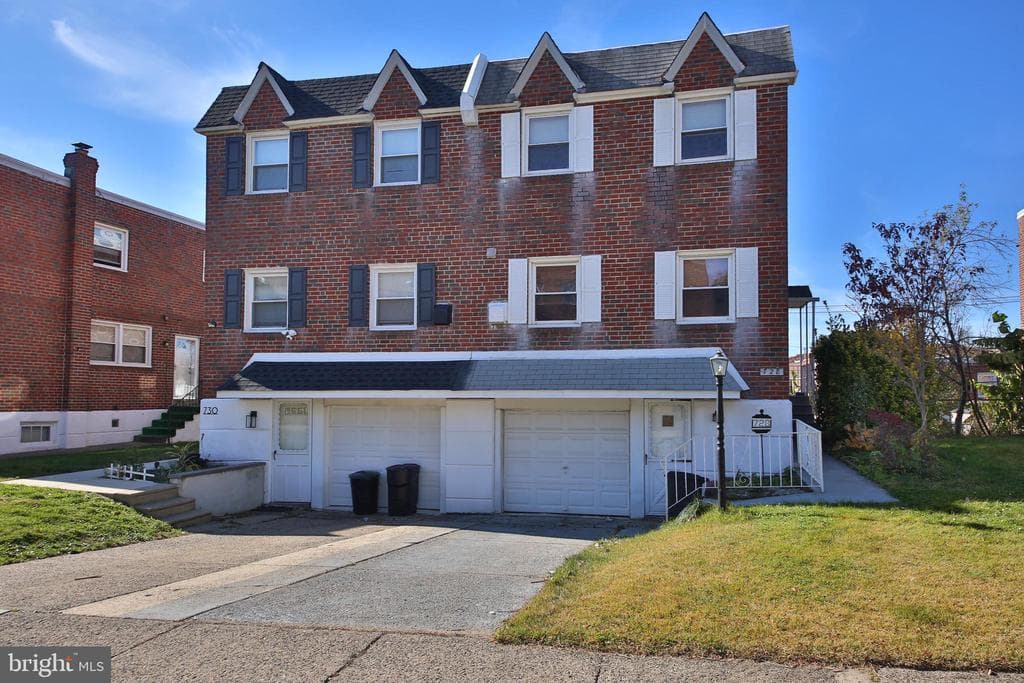 728 Kentwood Street photo 1