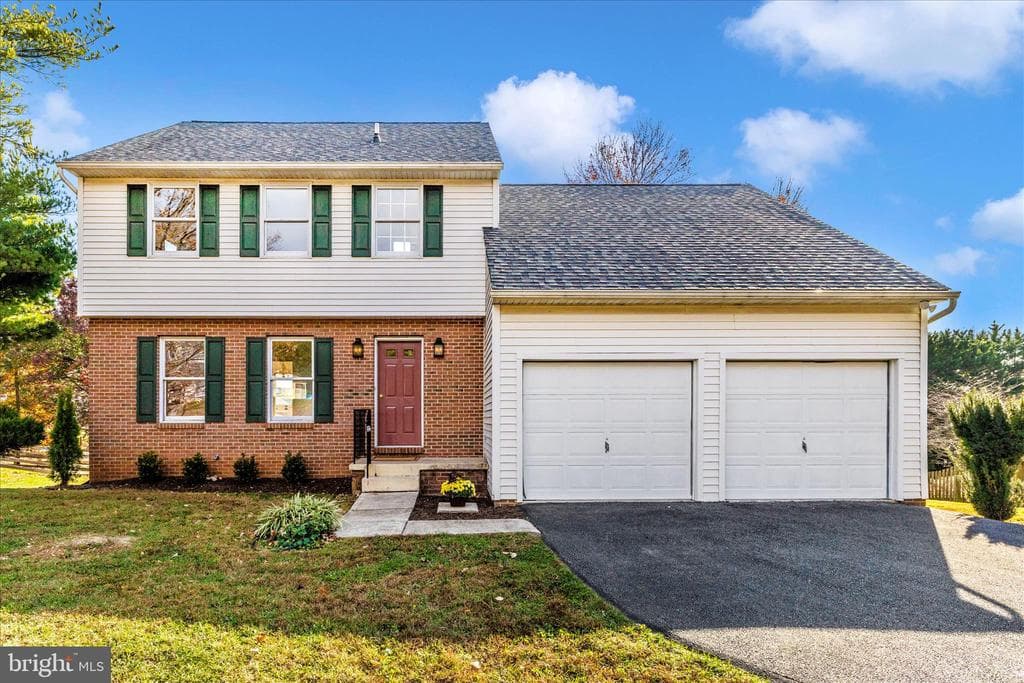10255 Rollingridge Court photo 1