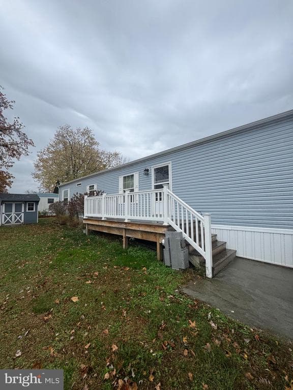 5057 Grace Drive photo 1
