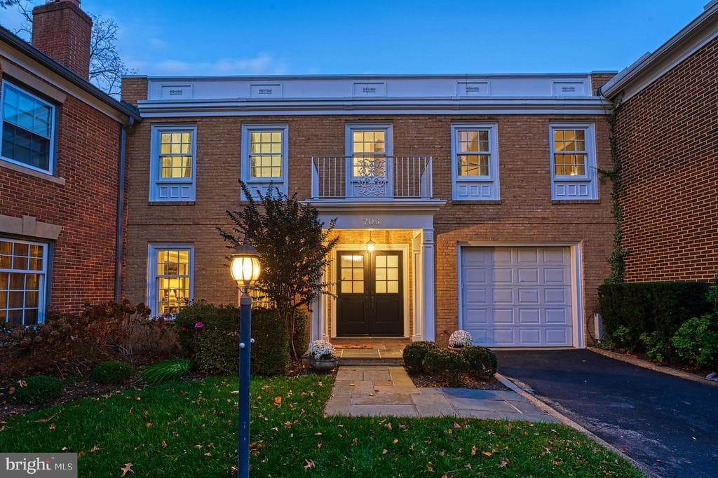 706 Blueberry Hill Road photo 1