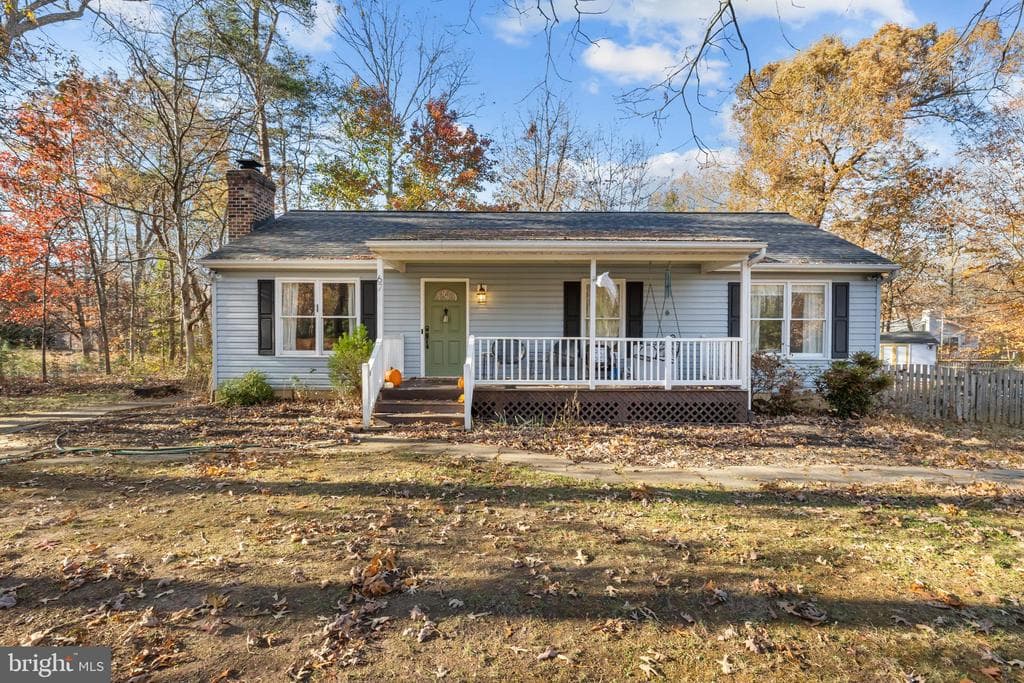 67 Albertson Court photo 1