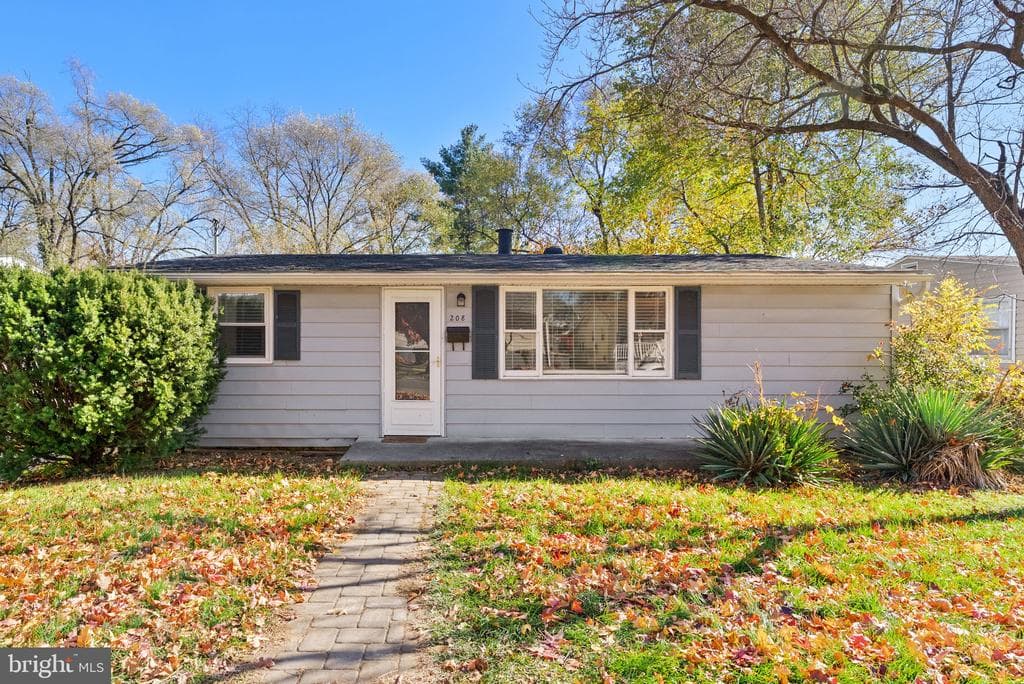 208 Shenandoah Avenue photo 1