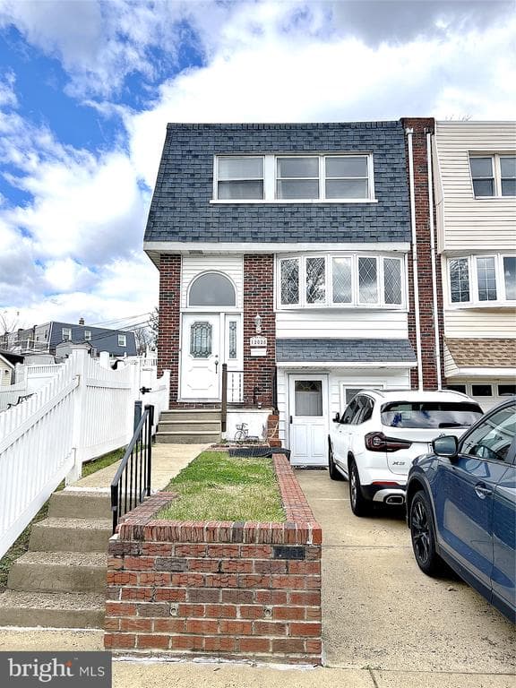 12028 Millbrook Road photo 1