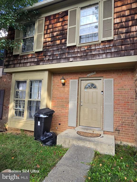 20015 Lumaryn Place photo 1