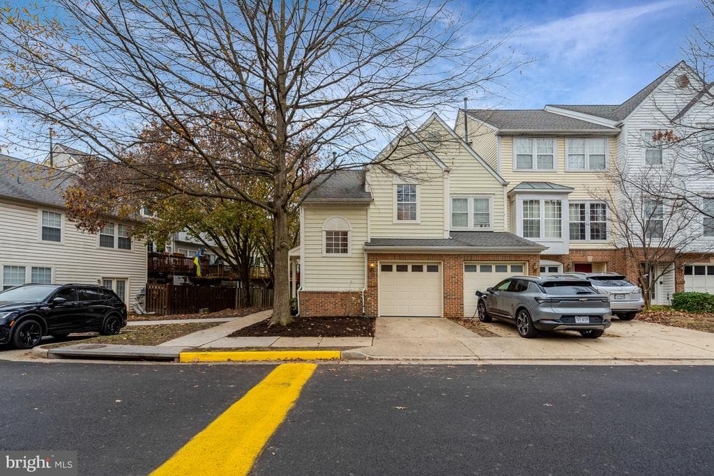 4030 Cressida Place photo 1