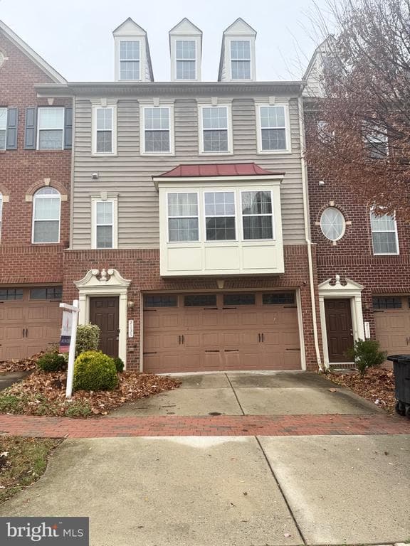 2135 Congresbury Place photo 1