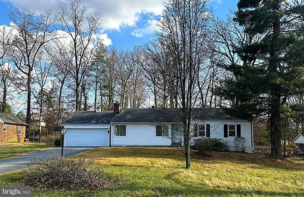 4121 Villa Nova Road photo 1