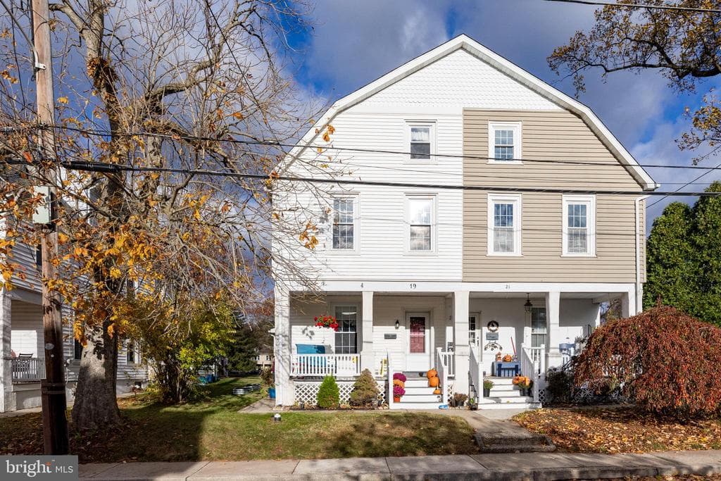 19 Glenwood Avenue photo 1