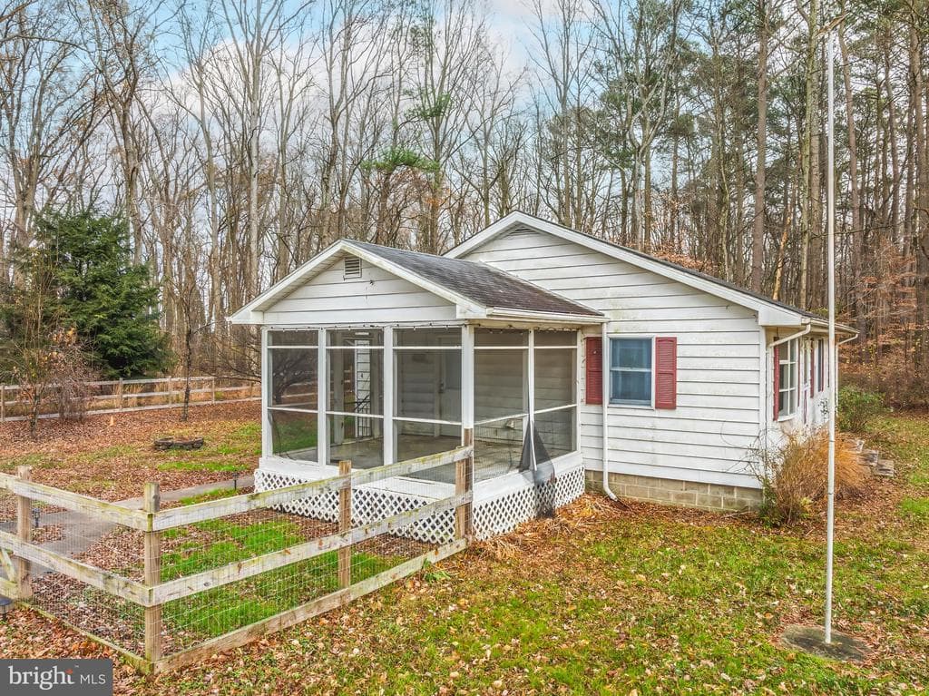11279 Central Avenue photo 1