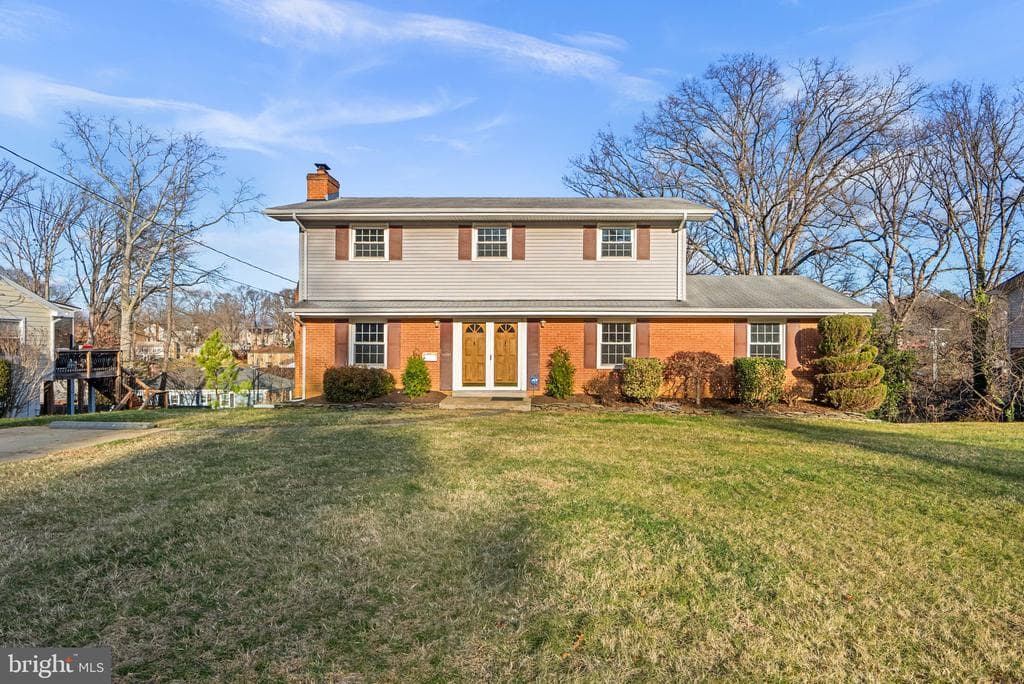 6219 Thornwood Drive photo 1