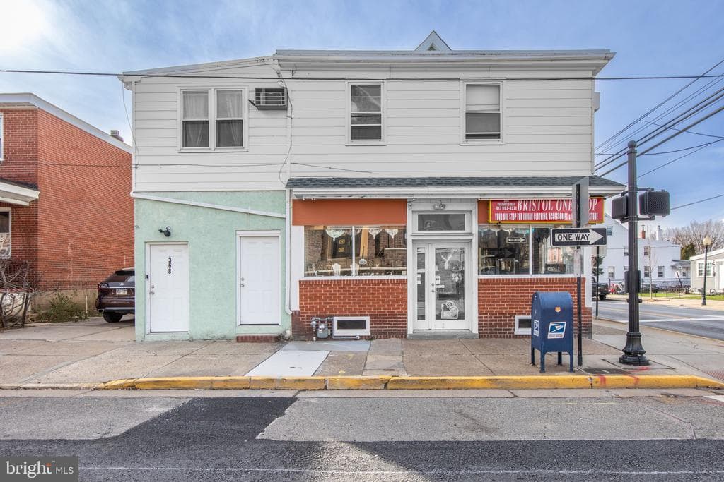 368 Dorrance Street photo 1