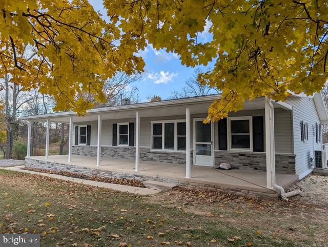 5399 Canal Road photo 1