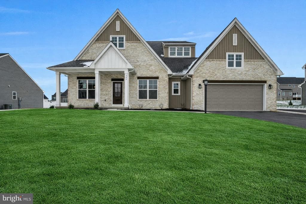 309 Deerfield Lane photo 1