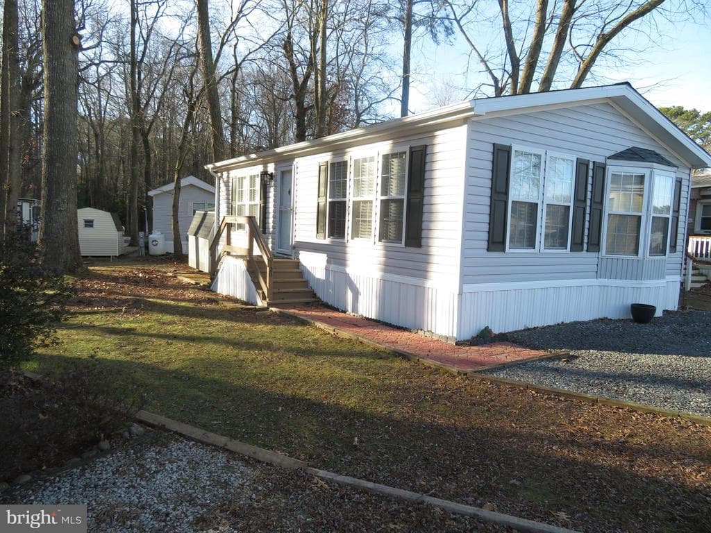 120 Skipjack Circle photo 1