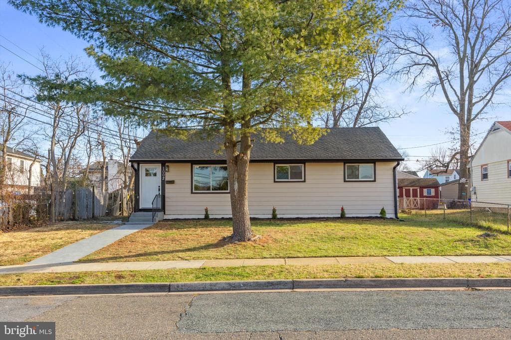 1002 7th Street photo 1