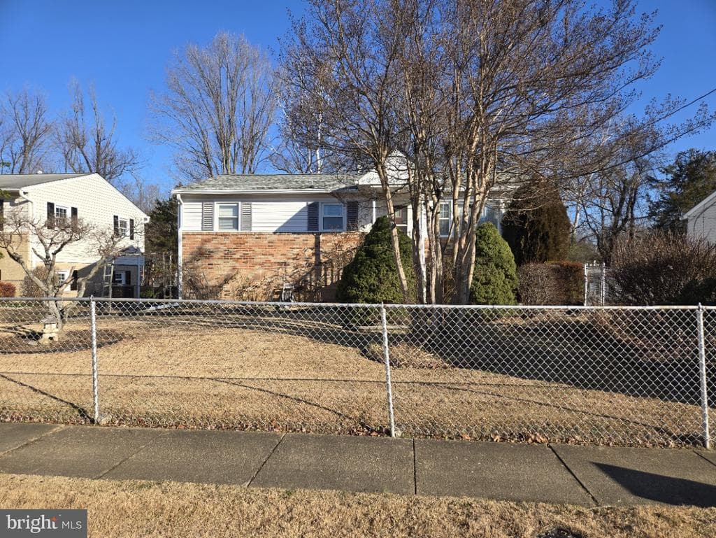 3931 Dominion Drive photo 1