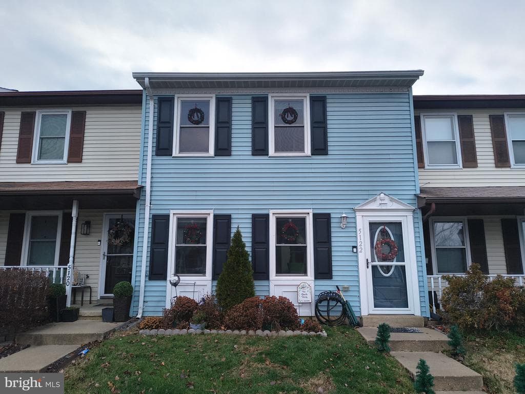 5122 Pecan Drive photo 1