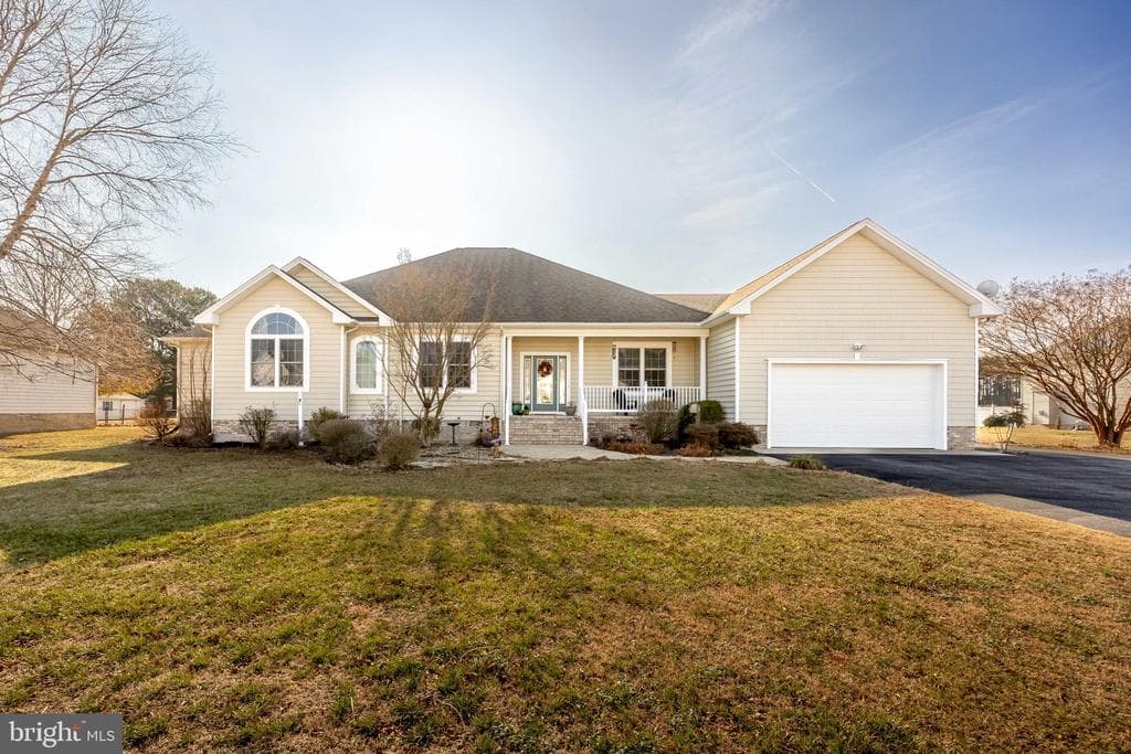 1622 Crawford Drive photo 1